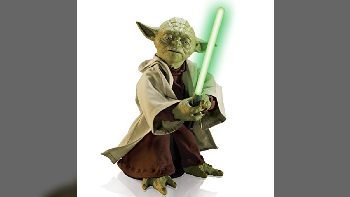 talking and moving yoda