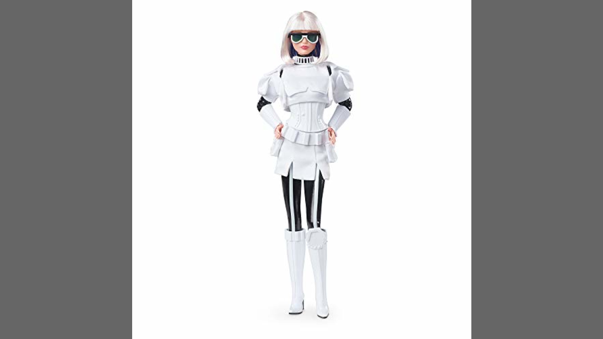 Stormtrooper Barbie!? Star Wars / Barbie Mashup Doll